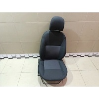 Сиденье переднее правое RENAULT Sandero 2014> 876110832R