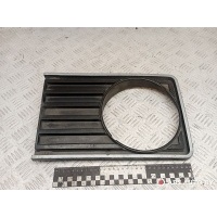 Накладка (ресничка) левой фары Volkswagen LT 1990 281853655D