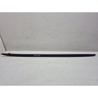 молдинг лобового стекла Volkswagen Touareg 2 NF 7P6854327A