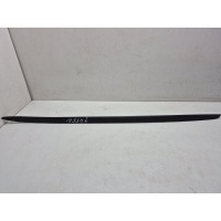 молдинг лобового стекла Volkswagen Touareg 2 NF 7P6854327A