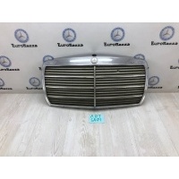 Решетка радиатора Mercedes W123 Mercedes W123 E 1976-1985 A1238800183