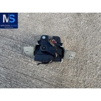 Замок багажника Mercedes C W204 2015 A2047400435,A2047400735,A2047400435,A2047401200,A2047400635,A2047400735,A2047401300,A2047400105