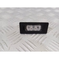 Подсветка номера Audi Q3 2014 4G0943021