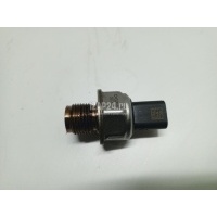 Датчик давления топлива Delphi TRUCK T-Serie 2013 28672624