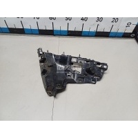 Кронштейн заднего бампера правый Land Rover Defender II 2019 LR129799