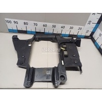 Кронштейн (сопут. товар) Land Rover Defender II 2019 LR131734