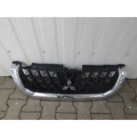 Решетка радиатора бампер передняя mitsubishi pajero спорт 98 - 2002