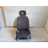 Сиденье переднее правое Toyota Avensis CT220 1998 7141005340B0