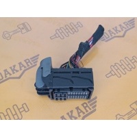Разъём блока управления двигателем Toyota Estima GSR50W 2008 8211148J40