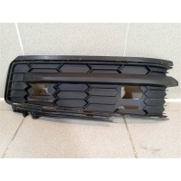 Решетка в бампер правая Skoda Kodiaq 5658073689B9