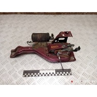 Замок капота Mazda 626 GE 1995