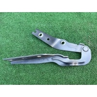VW GOLF VII ZAWIAS MASKI PRAWY LB7W 5G0823302B