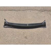 Решетка стеклоочистителя (Дождевик) Renault Sandero Stepway 2 2015 668113292R