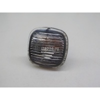 Повторитель на крыло белый VAG Octavia (A4 1U-) (2000 - 2011) 1U0949127B