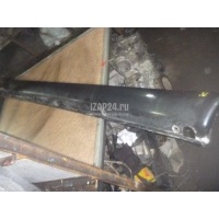 Накладка на порог (наружная) Mercedes Benz W163 M-Klasse (ML) (1998 - 2004) 1636900140