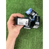 форсунка топливная Toyota Yaris Verso 2000 75117020,240720156