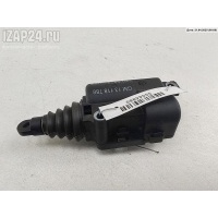 Активатор (привод) замка багажника Opel Zafira A 2005 13118786