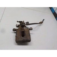 Суппорт тормозной задний правый Mitsubishi S40 (1995 - 1998) MR955246