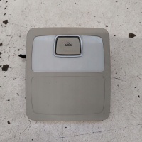 HYUNDAI IX35 LAMPKA PODSUFITKI KABINY 4L0947163 4L0947164A