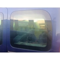 Renault kangoo i стекло кузова левая правый
