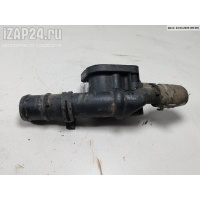 Фланец (тройник) системы охлаждения Volkswagen Passat B6 2007 03g121132b