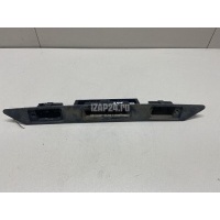 Накладка двери багажника VAG Q7 [4L] (2005 - 2015) 8P48275743FZ