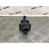 Клапан электромагнитный системы охлаждения (байпасный) Volvo S60 bm5g8c605da, 31370948