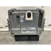 блок управления двигателем Volvo S60 31331540