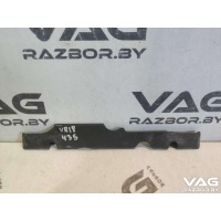 Декоративная крышка двигателя Audi Q5 1 2012 06E103936C