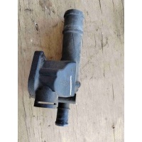 Фланец (тройник) системы охлаждения Volkswagen Passat B6 2006 03G121132A