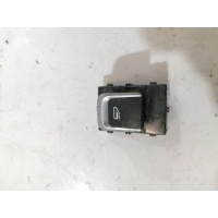 Бардачок Geely Tugella  2022  6600000644