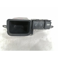 Кнопка открывания двери Nissan Serena FC26 2011 252681LA0B, 251411JA0A