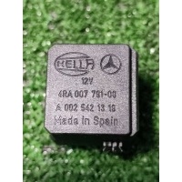 реле Mercedes-Benz C-Class W203 2001 a0025421319, 4ra00779100