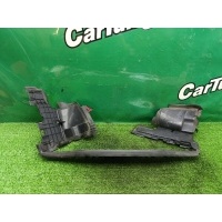 Пыльник радиатора Mercedes-Benz CLS W218 2011 A2185050130