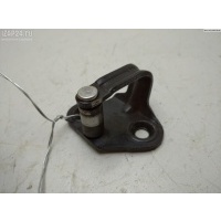Ответная часть (скоба) замка двери Volkswagen Transporter T4 2002 701837767