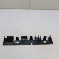 Направляющая заднего бампера правая Renault Logan (2005 - 2014) 8200301495