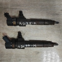 Форсунка топливная Opel Astra H 2004 - 2014 2006 0445110276,