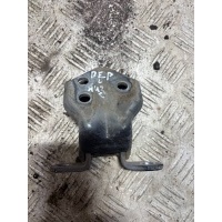 Петля двери передней левой Hyundai Elantra XD 2007
