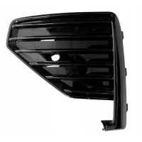 Volvo oe 32227026 решетка радиатора бампера переднего
