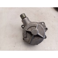 Насос вакуумный Volkswagen Passat B5 2001 059145100B