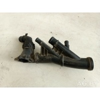 Фланец (тройник) системы охлаждения Volkswagen Multivan T6 2016 04L121026L, 04L121071F