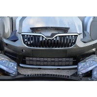 Skoda йети 2012 - 2017 рестайлинг бампер передний передняя решетка 5l0807221k 5l0807221l