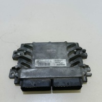 Блок управления двигателем Renault Logan (2005 - 2014) 8200856659