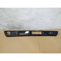 Накладка двери передней правой Volkswagen Touareg 2 2014 7P6837114,7P6867410A