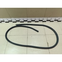 Уплотнитель багажника RENAULT Sandero 2014> 908305196R