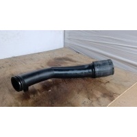 Патрубок интеркулера mercedes C W205 2016 A2740980207