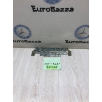 Крепеж печки Mercedes W211 Mercedes W211 E 2002-2009 A0008351834