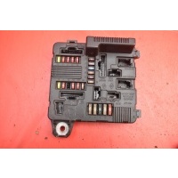 Блок предохранителей upc 8200306032c renault megane scenic 2 ii 2.0 16v