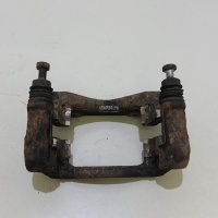 Скоба суппорта переднего Renault Twingo (1993 - 2007) 7701040965