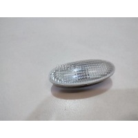 Повторитель поворота белый Nissan Almera N16 (2000 - 2006) 26160BN40A